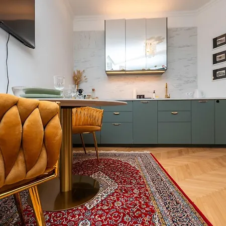 Emerald Boutique & Comfort * Братислава