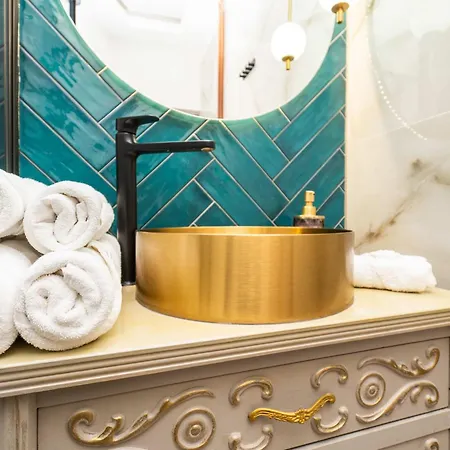 Emerald Boutique & Comfort Estalagem
