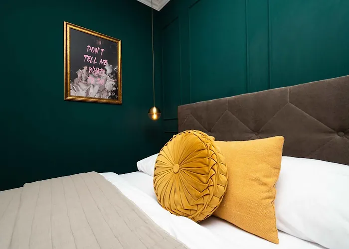 Emerald Boutique & Comfort ברטיסלאבה