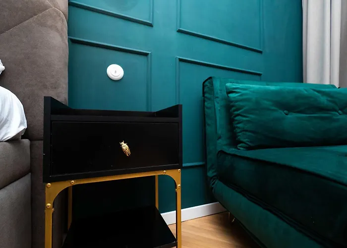 Emerald Boutique & Comfort אורחן *